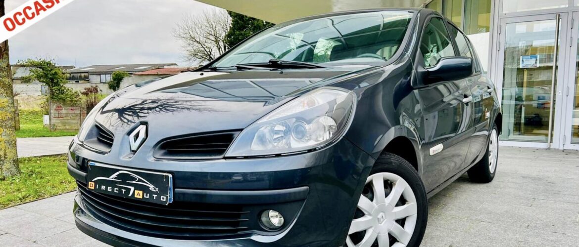 ⚠️VENDUE⚠️ 3999€ RENAULT CLIO 1.2i 2009/ 108,201 km CLIM