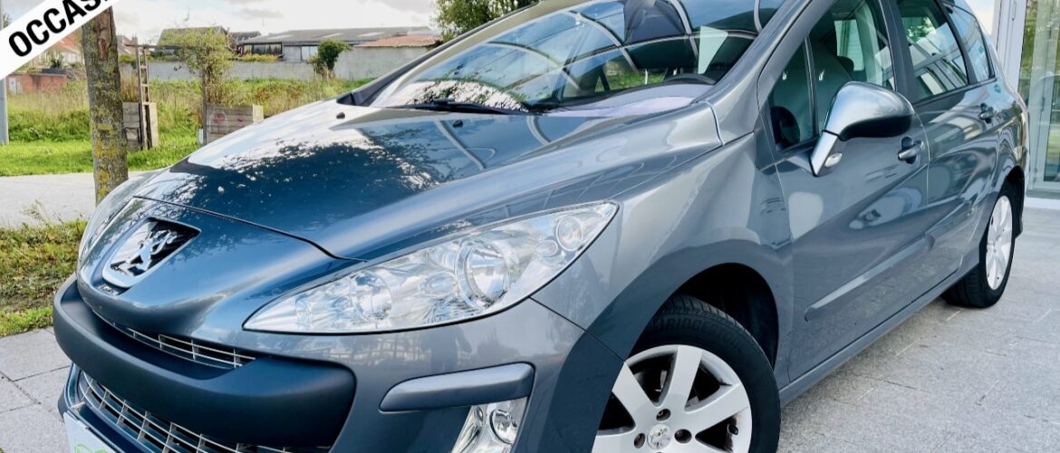 ⚠️VENDUE⚠️5499€  PEUGEOT 308 7PLACES 2010 / 167,658 KM TOIT PANO